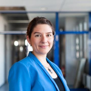 Dr. Anne-Sophie Waag