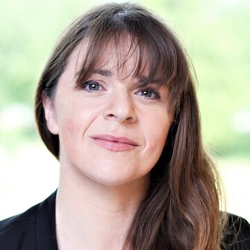 Dr. Daniela Kuhn